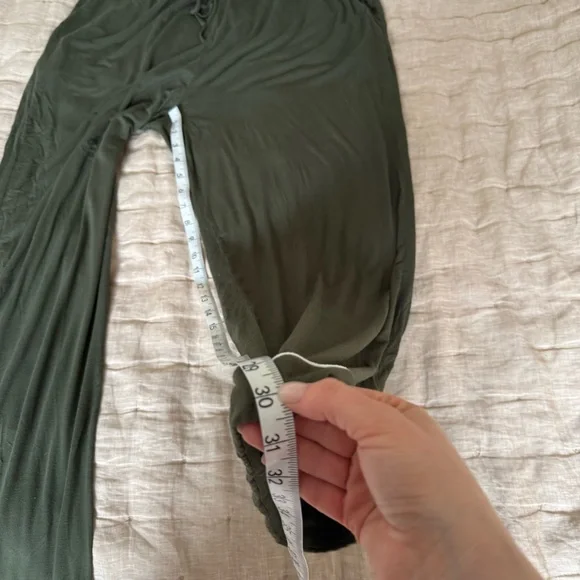 Cozy Earth Pajama Set in Green Size XL - Picture 12 of 16